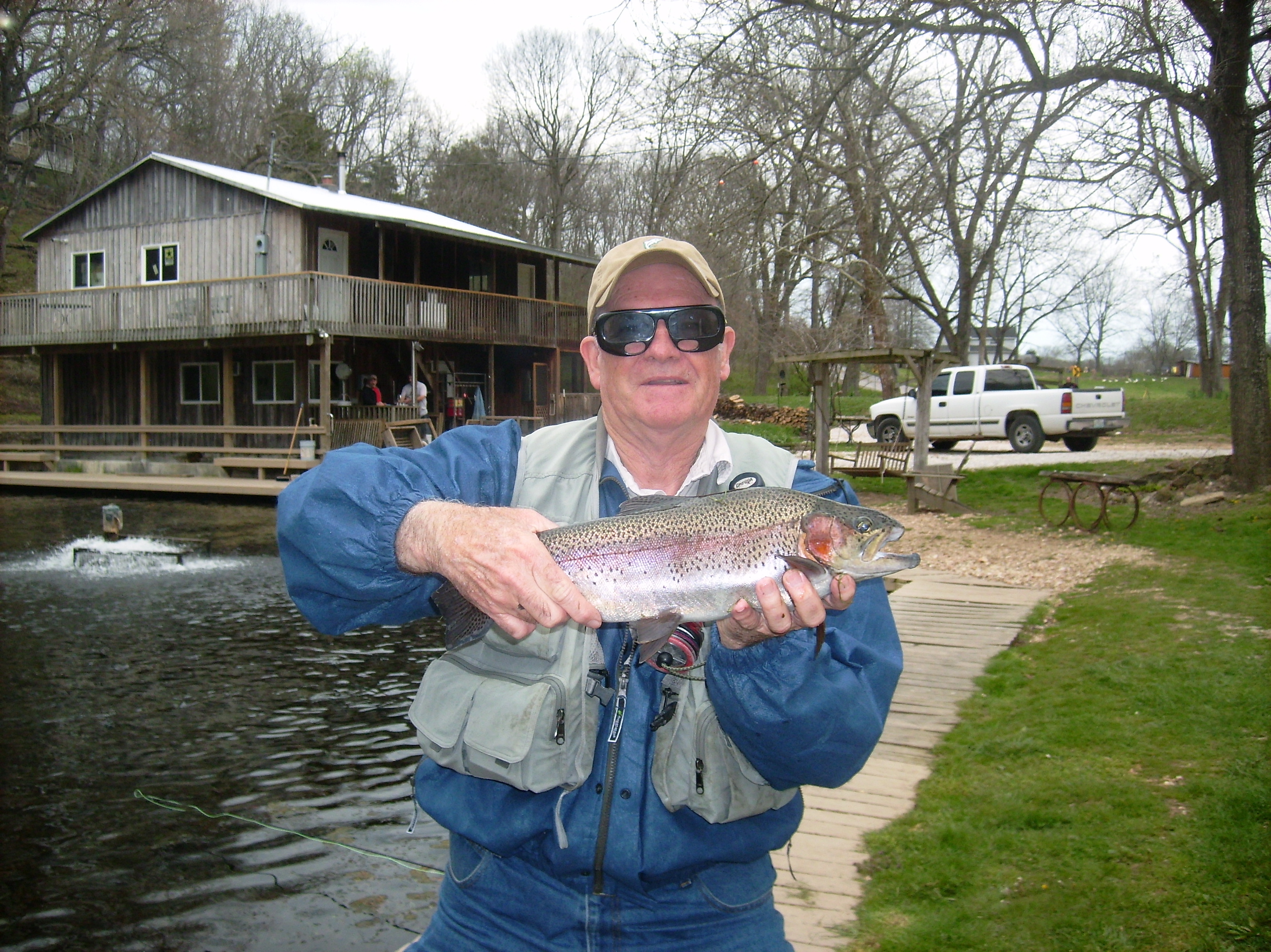 DSCI0013 Missouri Trout Fisherman's Association Springfield Chapter